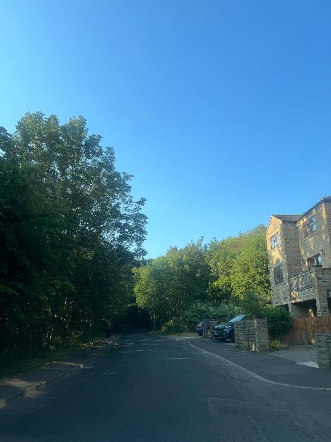 Villa House Of Kaima - 6 Bed Detached Dewsbury Esterno foto